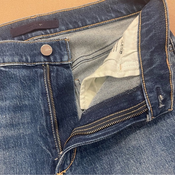 Joe’s Jeans Women’s Blake High Rise Wide Leg Crop Jeans Lightly Distressed 26 - Picture 7 of 16